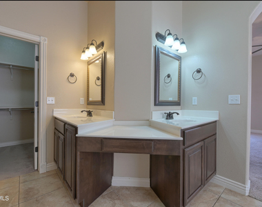 11420 Victor Flores Place - Photo Thumbnail 30