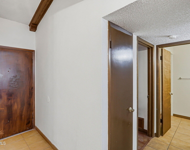 3120 Wayside Street - Photo Thumbnail 7