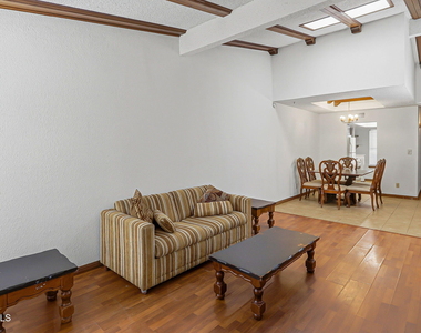 3120 Wayside Street - Photo Thumbnail 24