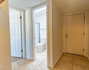 7033 San Marino Drive - Photo Thumbnail 32