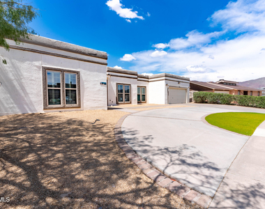 7033 San Marino Drive - Photo Thumbnail 47