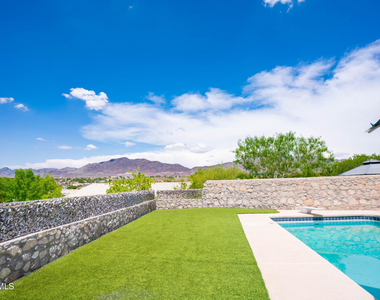 7033 San Marino Drive - Photo Thumbnail 45