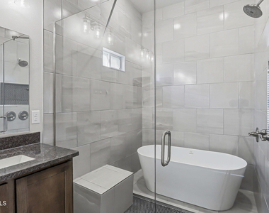 928 Keenland Avenue - Photo Thumbnail 21