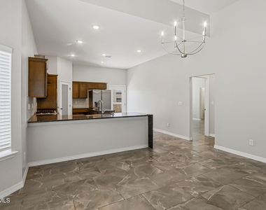 928 Keenland Avenue - Photo Thumbnail 9