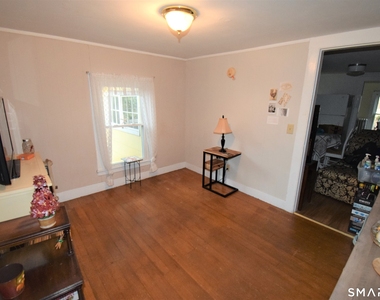 6 Pleasant Street - Photo Thumbnail 4