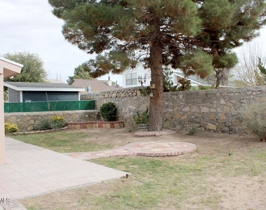 1720 Firehouse Drive - Photo Thumbnail 21
