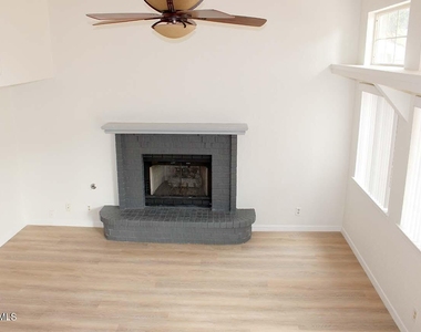 1720 Firehouse Drive - Photo Thumbnail 6