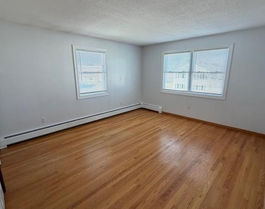 58 Charles Street - Photo Thumbnail 10