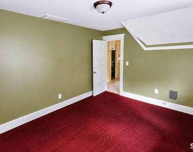 55 Bronx Avenue - Photo Thumbnail 4