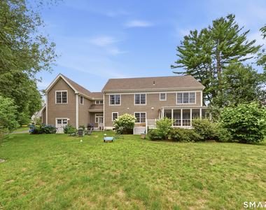 11 Belaire Drive - Photo Thumbnail 24