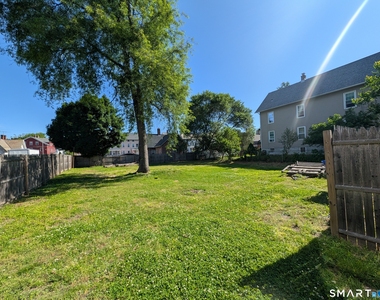 24 Thompson Court - Photo Thumbnail 1