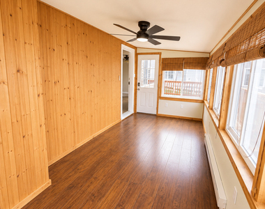 112 Mattabeseck Road - Photo Thumbnail 13