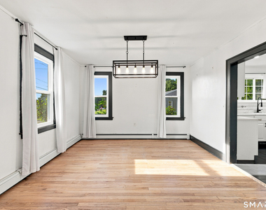109 Johnson Street - Photo Thumbnail 10