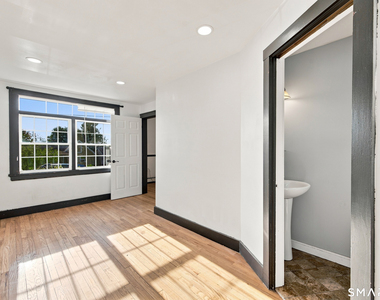 109 Johnson Street - Photo Thumbnail 19