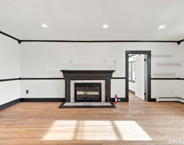 109 Johnson Street - Photo Thumbnail 9