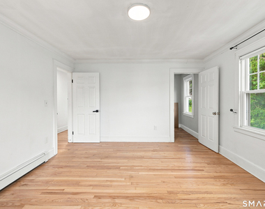 109 Johnson Street - Photo Thumbnail 31