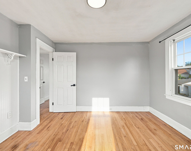 109 Johnson Street - Photo Thumbnail 29