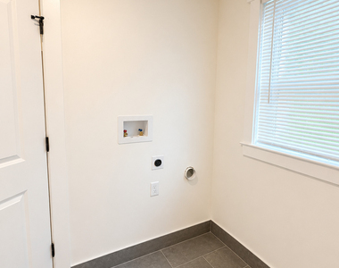 20 Gridley Street - Photo Thumbnail 15