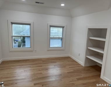 263 Hawley Avenue - Photo Thumbnail 15