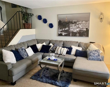 1645 Quinnipiac Avenue - Photo Thumbnail 4