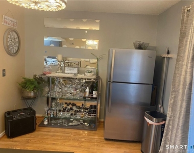 1645 Quinnipiac Avenue - Photo Thumbnail 12