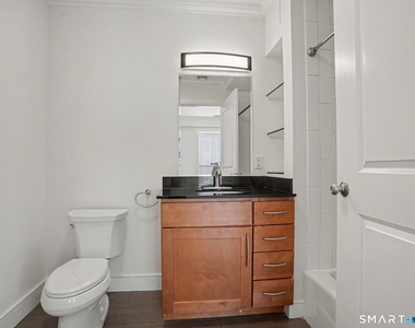 485 Summer Street - Photo Thumbnail 12