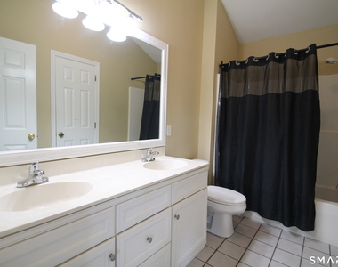 8005 Heartwood Lane - Photo Thumbnail 15