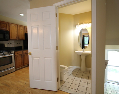 8005 Heartwood Lane - Photo Thumbnail 10