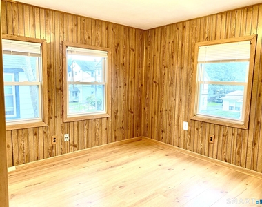24 Rocky Hill Avenue - Photo Thumbnail 7