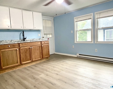 24 Rocky Hill Avenue - Photo Thumbnail 3