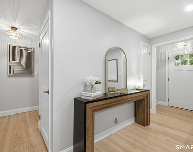 332 Fern Street - Photo Thumbnail 3