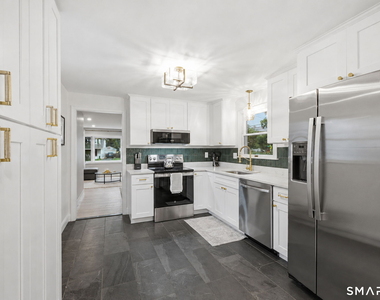 332 Fern Street - Photo Thumbnail 14