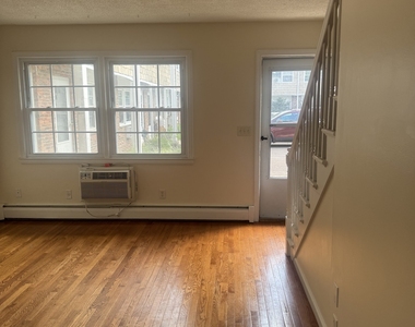 116 Commerce Street - Photo Thumbnail 2
