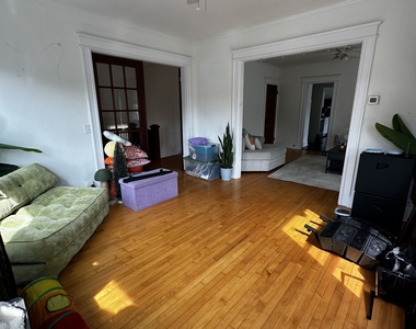 27 Nineth Street - Photo Thumbnail 6