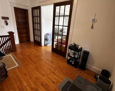 27 Nineth Street - Photo Thumbnail 1
