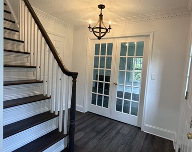 32 Chestnut Hill Road - Photo Thumbnail 14