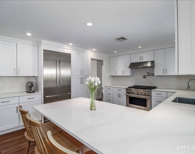 58 Davenport Drive - Photo Thumbnail 6
