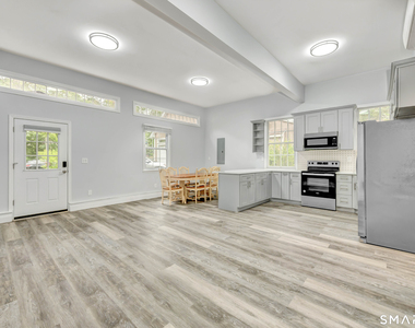 14 Bryan Lane - Photo Thumbnail 19