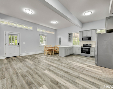 14 Bryan Lane - Photo Thumbnail 5