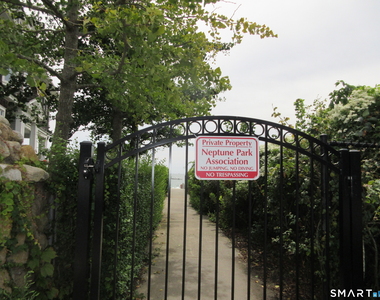 10 Elliott Avenue - Photo Thumbnail 17
