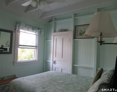 10 Elliott Avenue - Photo Thumbnail 11