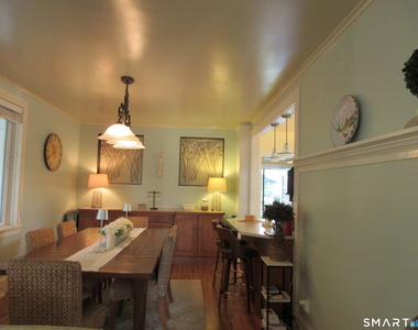 10 Elliott Avenue - Photo Thumbnail 5