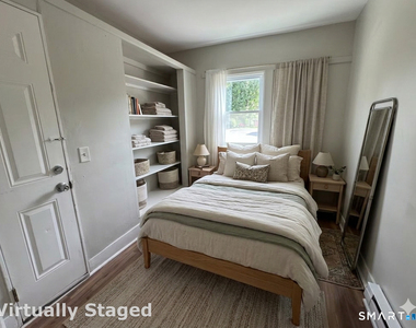 990 Pembroke Street - Photo Thumbnail 10