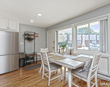 22 West Walk - Photo Thumbnail 11