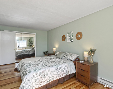 22 West Walk - Photo Thumbnail 32