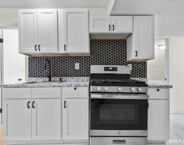693 Dixwell Avenue - Photo Thumbnail 1