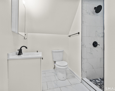 693 Dixwell Avenue - Photo Thumbnail 14