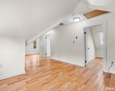 693 Dixwell Avenue - Photo Thumbnail 7