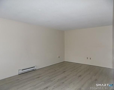 7 Padanaram Road - Photo Thumbnail 7