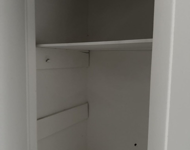 21 Hurlburt Street - Photo Thumbnail 10